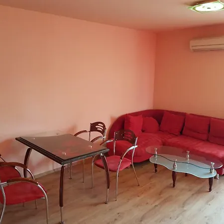 Best Value Sunny In Great Location 아파트