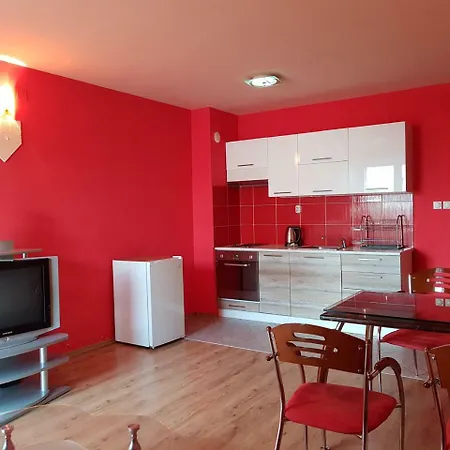 아파트 Best Value Sunny In Great Location